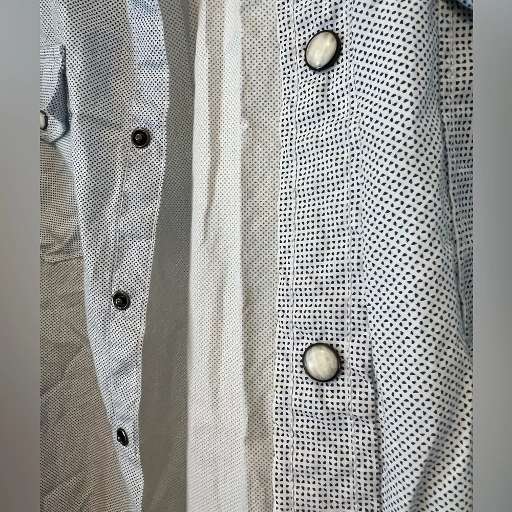 American Eagle button down shirt - Picture 3 of 3